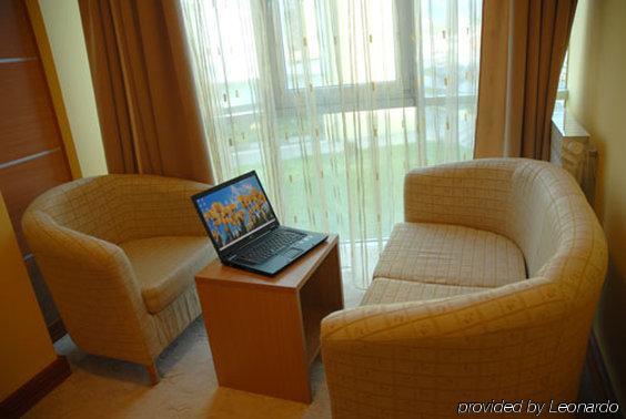 Hotel Cezar Баня-Лука Номер фото